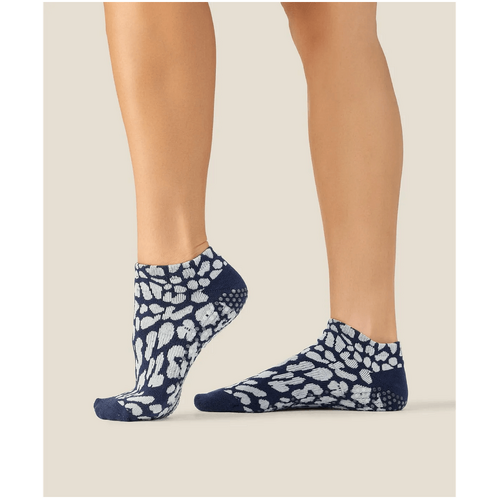 MoveActive Low Rise Grip Socks - Cheetah Navy
