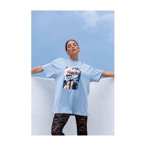 PEACH ARE FOREVER TEE