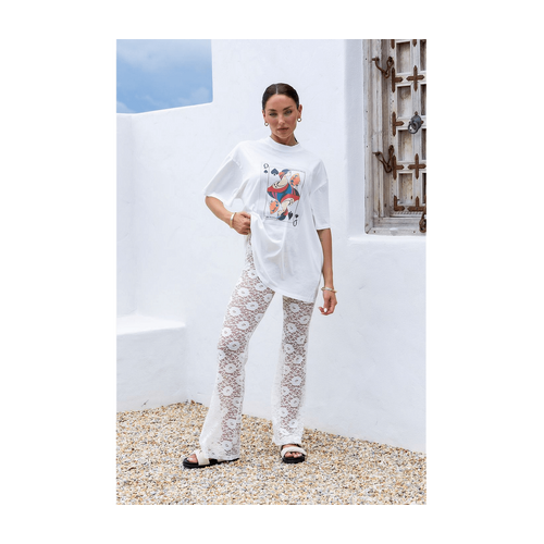 QUEEN OF PEACHES WHITE TEE