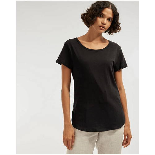 Amelius Fallon Rounded Hem Tee - Black