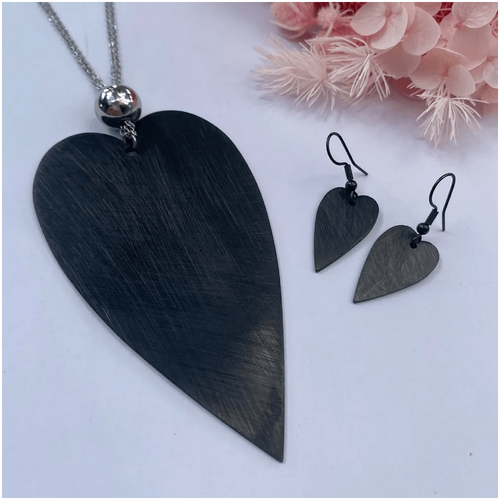 Fabuleux Vous Amour Black Small Earrings