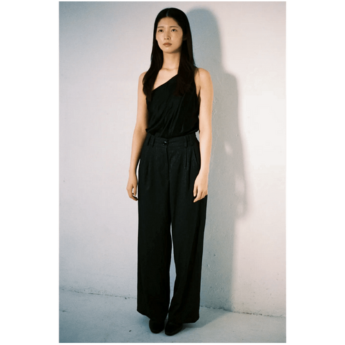 Oneiric Vick Tailored Pant in Black