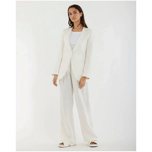 Amelius Mia Collarless Blazer - White