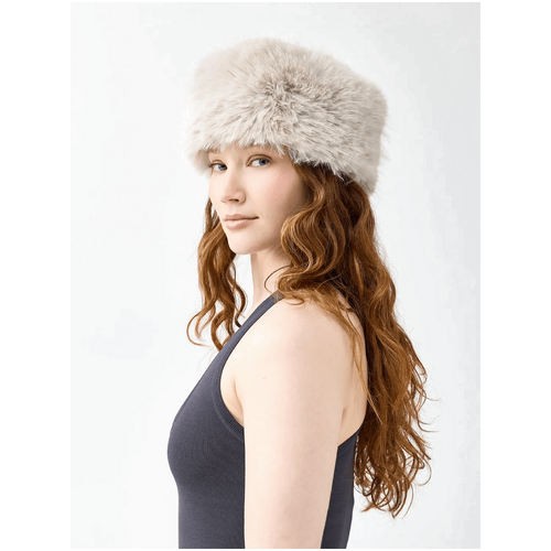 Unreal Fur AU Natasha Hat
